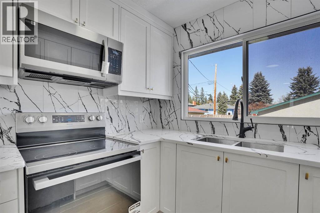 708 Sacramento Place SW, Calgary, Alberta  T2W 0R5 - Photo 10 - A2310843