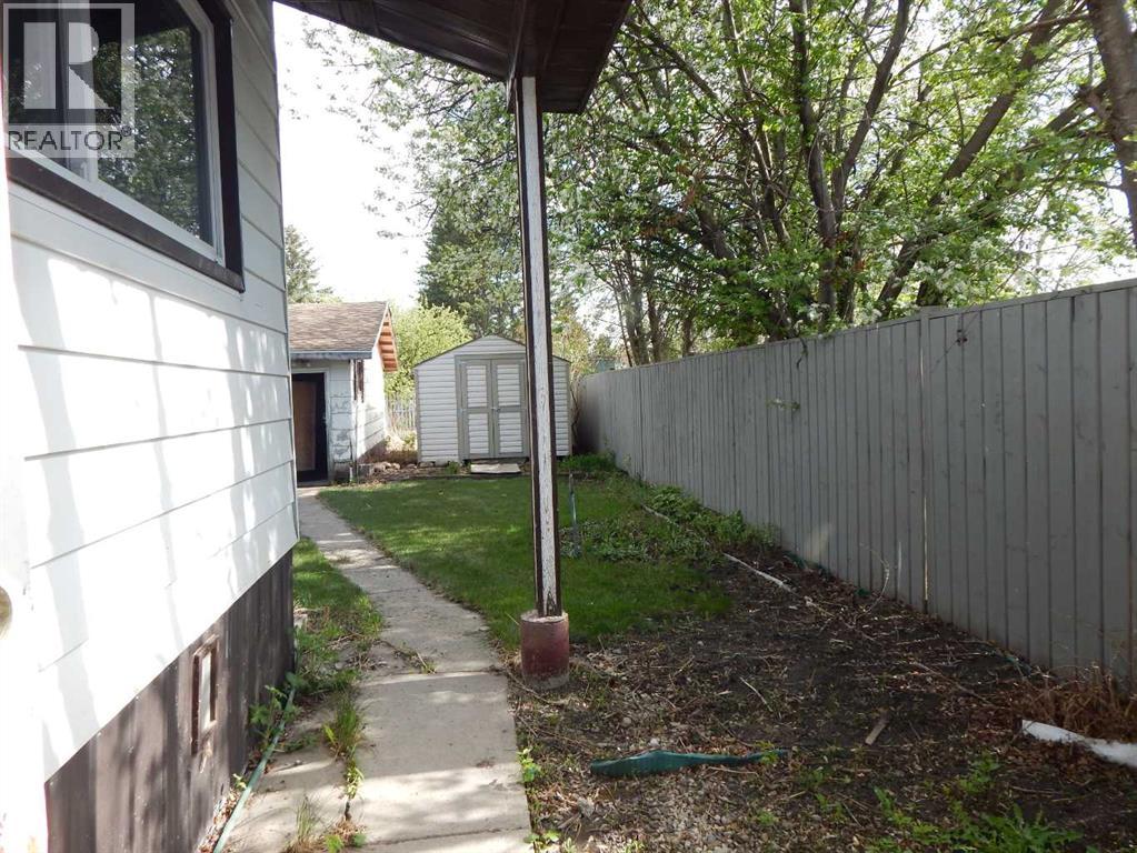 2222 21 Street, Bowden, Alberta  T0M 0K0 - Photo 36 - A2312207