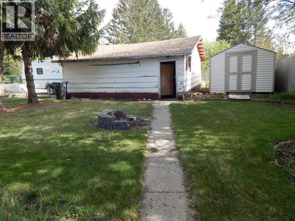 2222 21 Street, Bowden, Alberta  T0M 0K0 - Photo 30 - A2312207