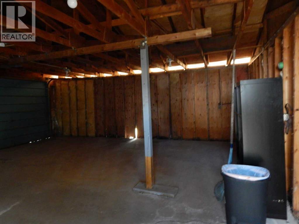 2222 21 Street, Bowden, Alberta  T0M 0K0 - Photo 32 - A2312207