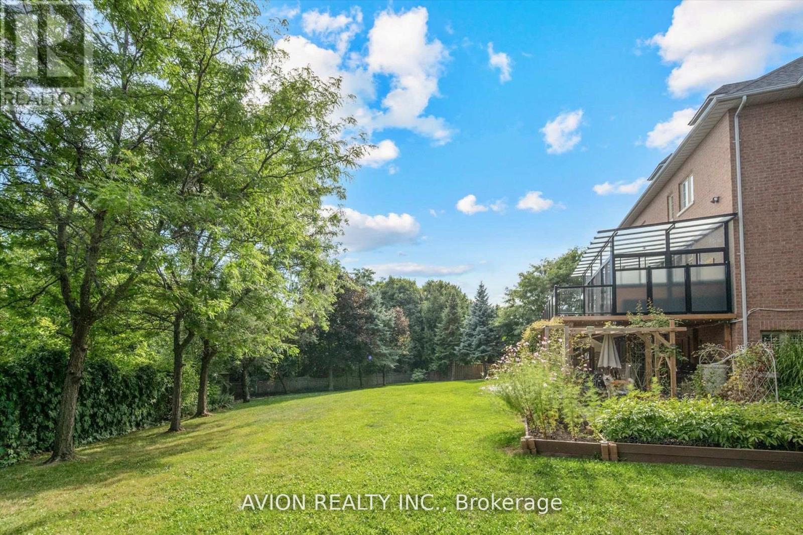 37 Frybrook Crescent, Richmond Hill, Ontario  L4B 4B9 - Photo 47 - N13153058
