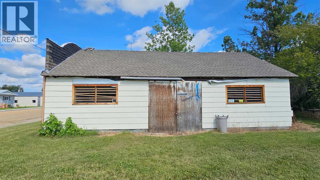 109 1 Street E, Alliance, Alberta T0B 0A0 - Photo 6 - A2243926