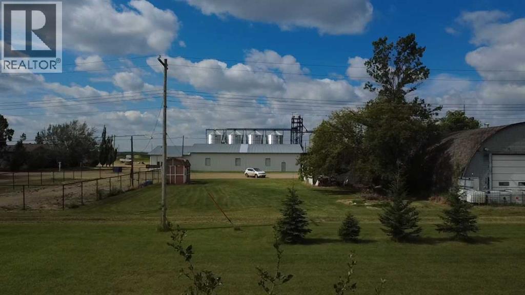 109 1 Street E, Alliance, Alberta T0B 0A0 - Photo 10 - A2243926