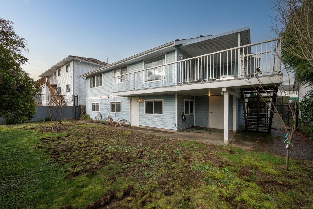 32948 10th Avenue, Mission, British Columbia  V2V 2K3 - Photo 31 - R3105599
