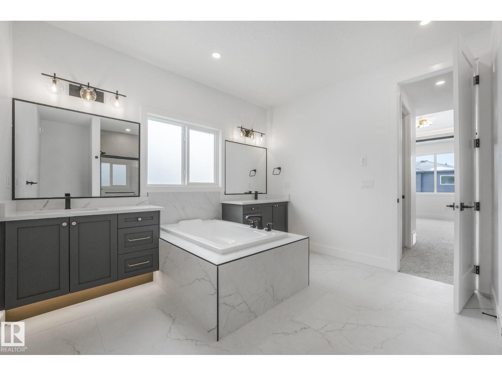 507 Canter Wd, Sherwood Park, Alberta  T8H 3A9 - Photo 5 - E4488936