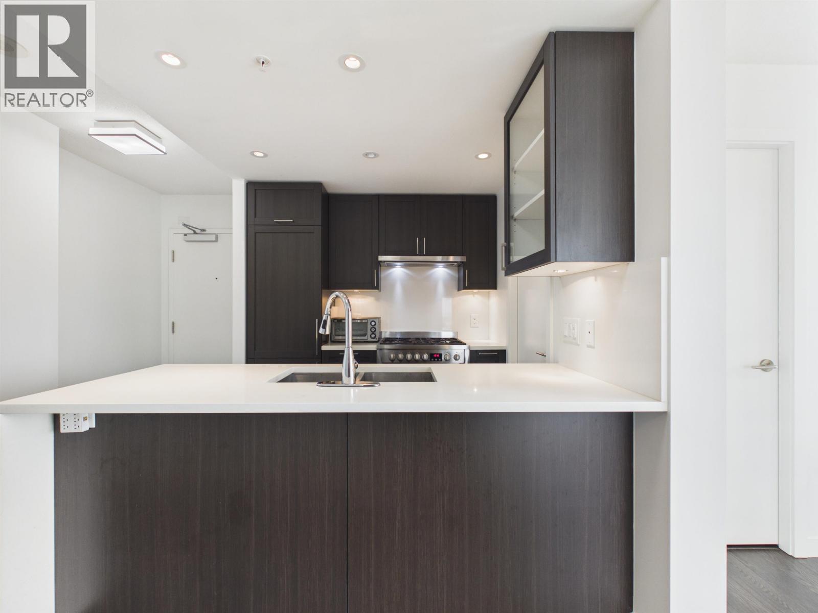 2202 5515 Boundary Road, Vancouver, British Columbia  V5R 0E3 - Photo 8 - R3125408