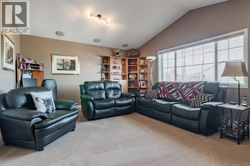 6 Cranwell Link SE, Calgary, Alberta  T3M 1G3 - Photo 12 - A2310764