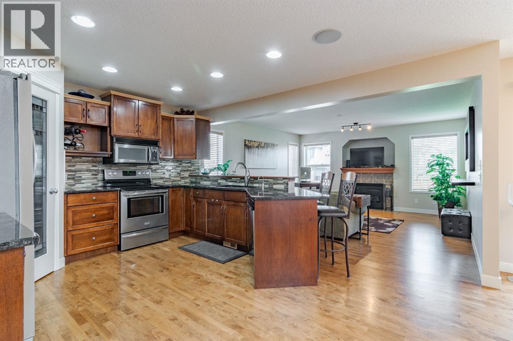 6 Cranwell Link SE, Calgary, Alberta  T3M 1G3 - Photo 4 - A2310764