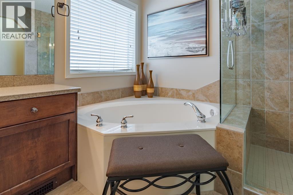 6 Cranwell Link SE, Calgary, Alberta  T3M 1G3 - Photo 16 - A2310764