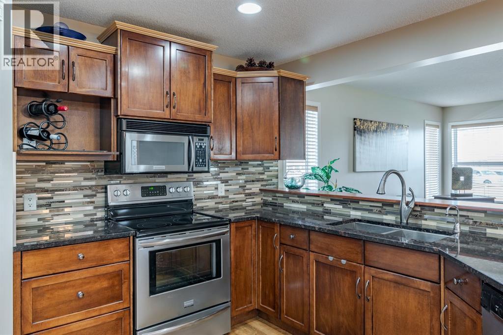 6 Cranwell Link SE, Calgary, Alberta  T3M 1G3 - Photo 6 - A2310764