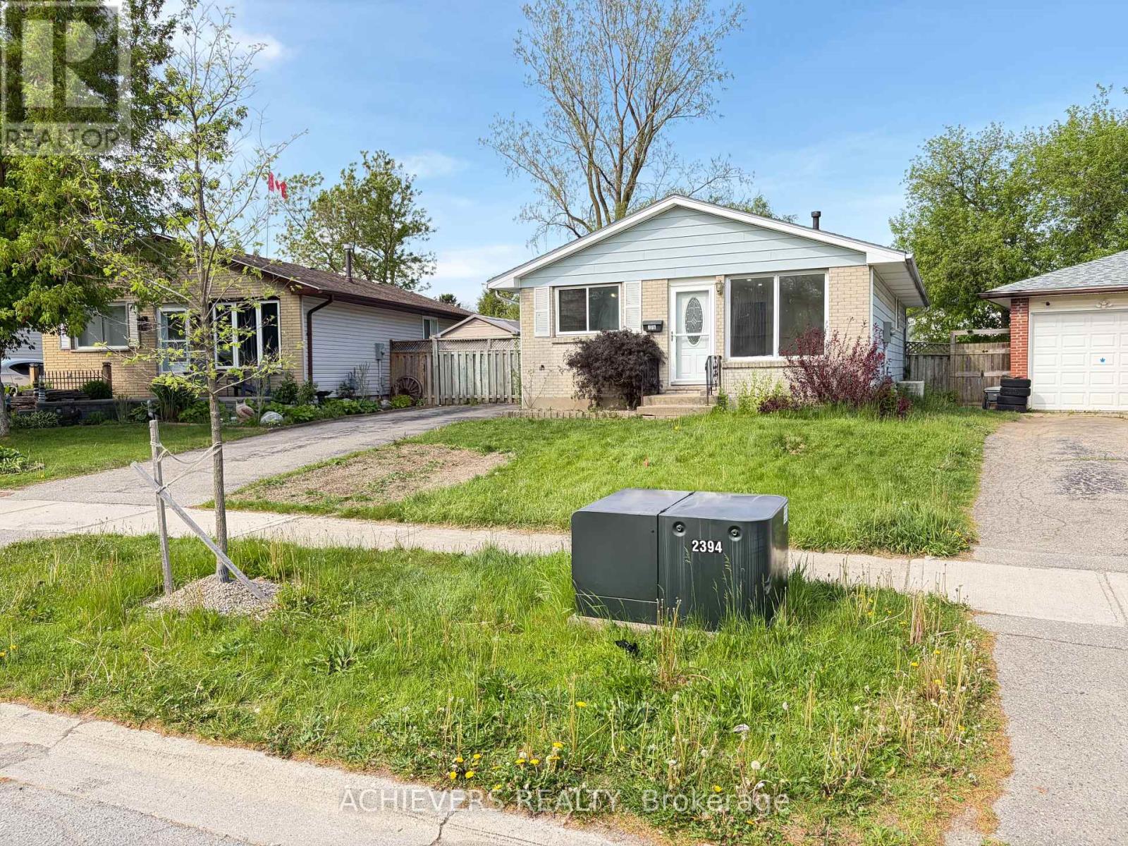 176 Culver Crescent, London East, Ontario  N5V 3G7 - Photo 3 - X13153076