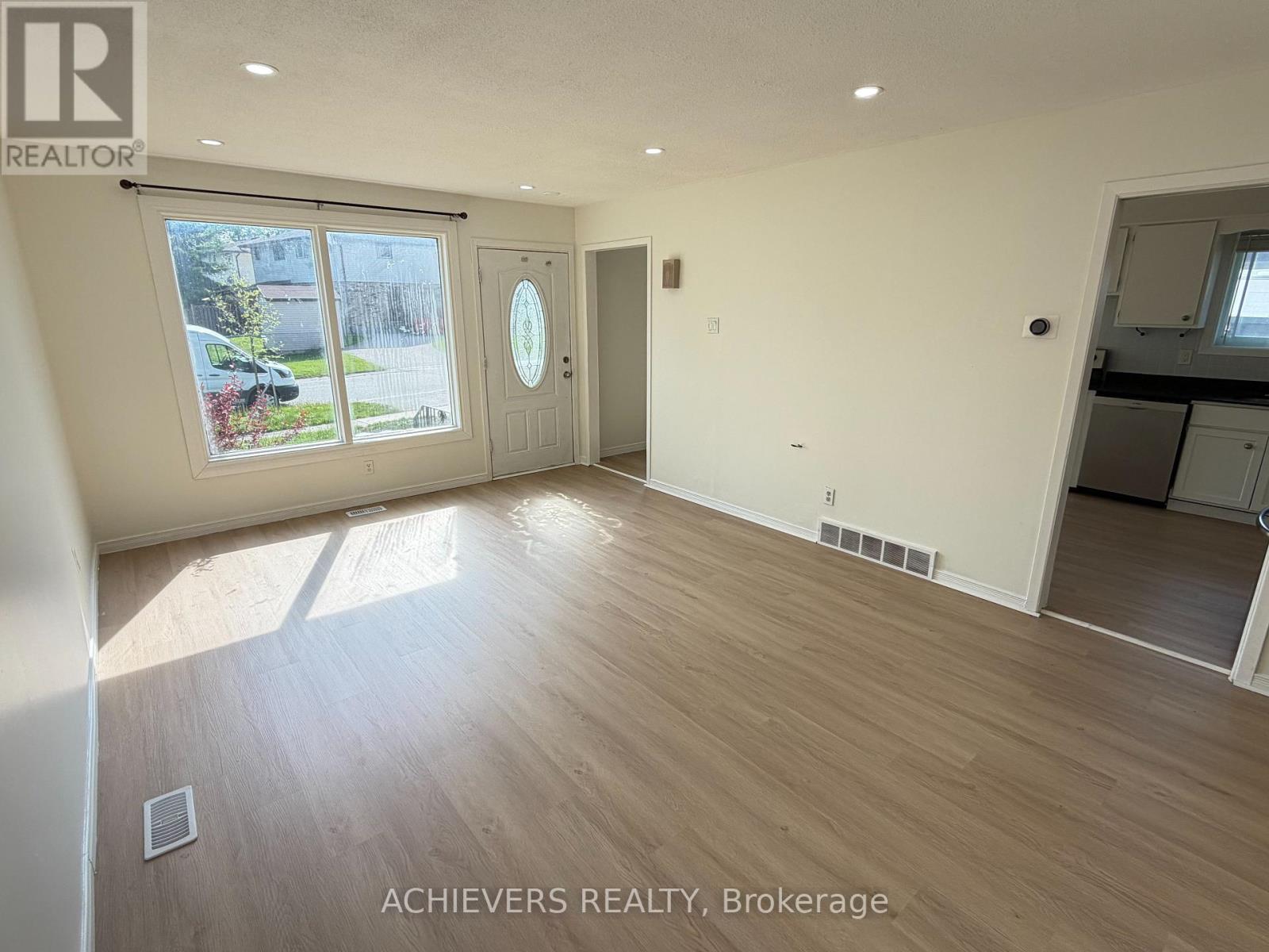 176 Culver Crescent, London East, Ontario  N5V 3G7 - Photo 5 - X13153076