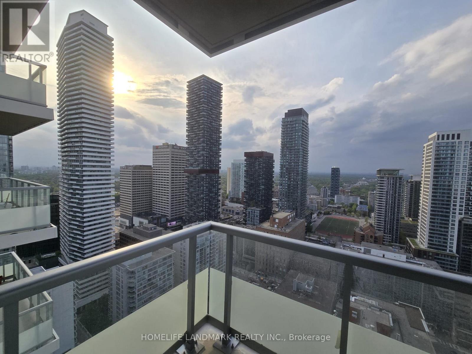 3318 - 50 DUNFIELD AVENUE, Toronto, Ontario