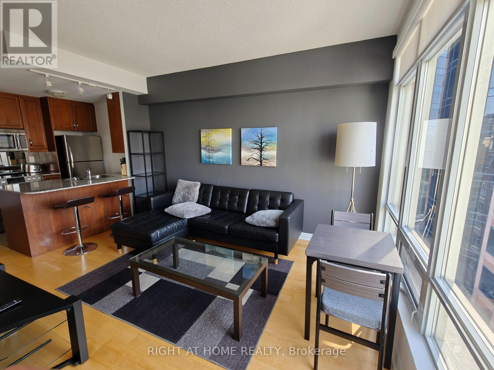 1003 - 100 Hayden Street, Toronto, Ontario  M4Y 3C7 - Photo 2 - C13128858
