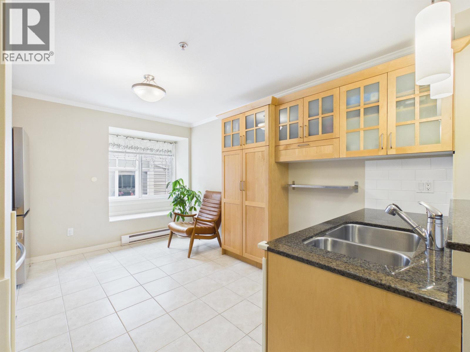 6 6498 Elgin Avenue, Burnaby, British Columbia  V5H 3S6 - Photo 9 - R3125435