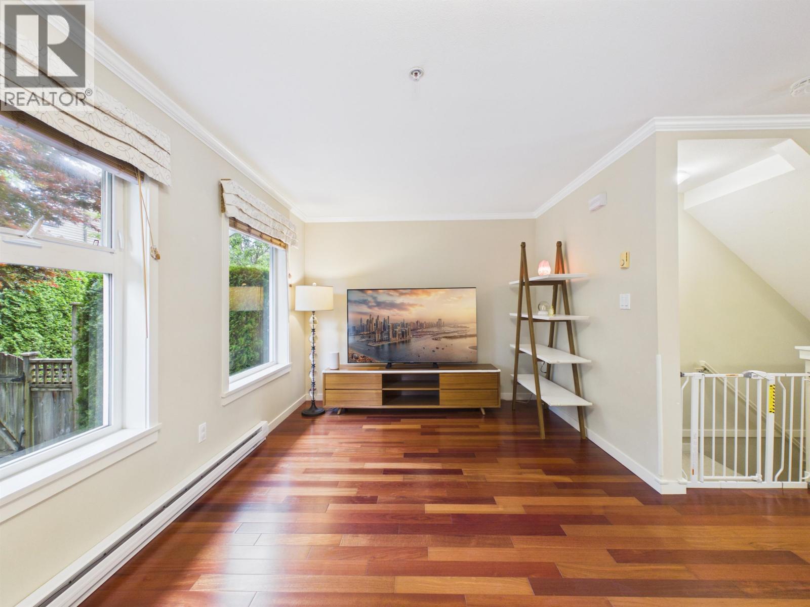 6 6498 Elgin Avenue, Burnaby, British Columbia  V5H 3S6 - Photo 4 - R3125435