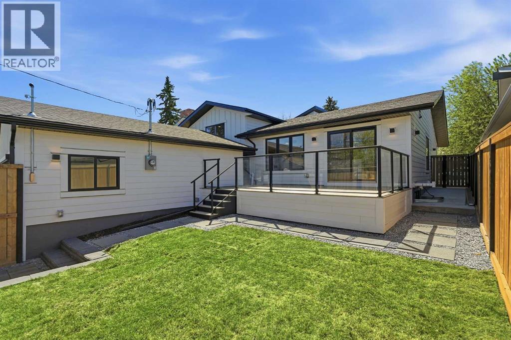 60 Lake Lucerne Close SE, Calgary, Alberta  T2J 3H8 - Photo 46 - A2310818