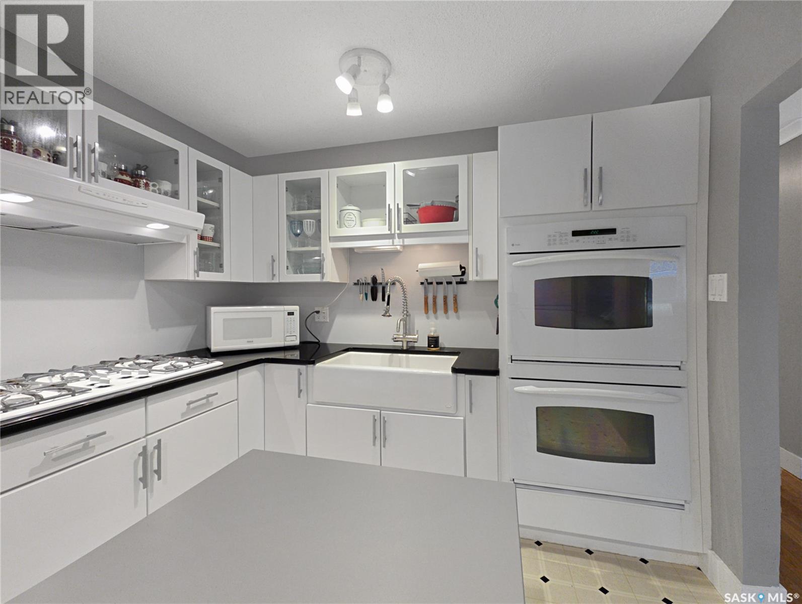 1301 W Avenue N, Saskatoon, Saskatchewan  S7L 3J2 - Photo 48 - SK036428