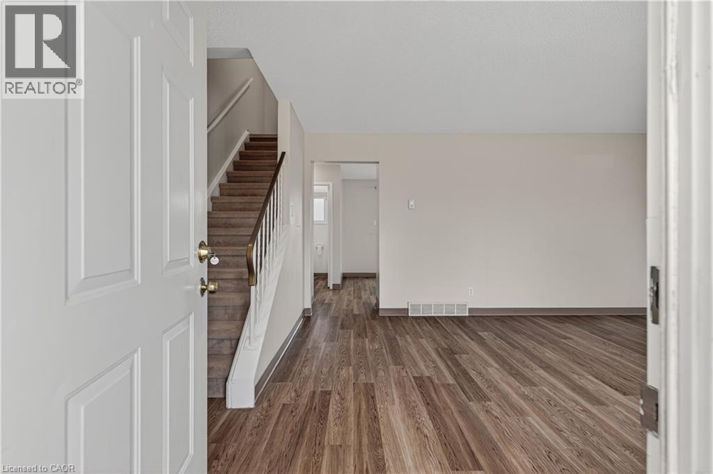 62 Catherine Street, New Hamburg, Ontario  N3A 1Z8 - Photo 5 - 40830158