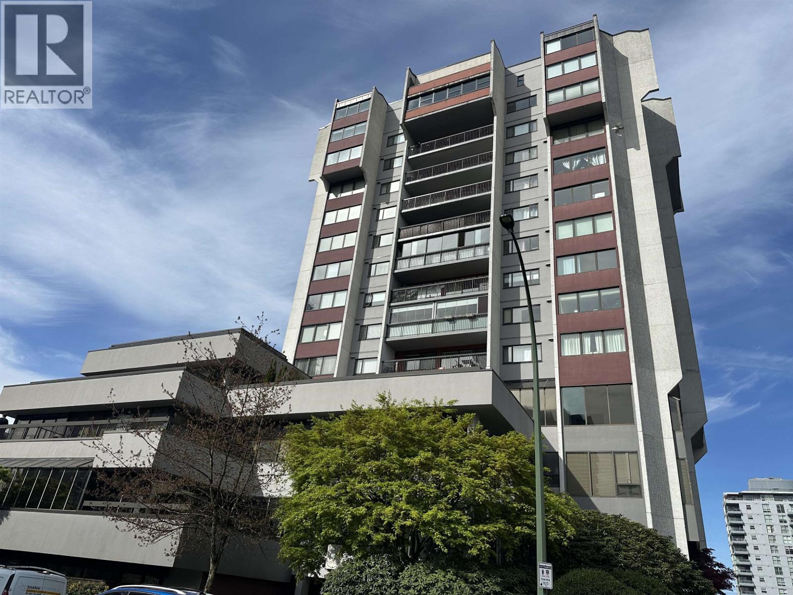 802 1515 Eastern Avenue, North Vancouver, British Columbia  V7L 4R2 - Photo 1 - R3125940