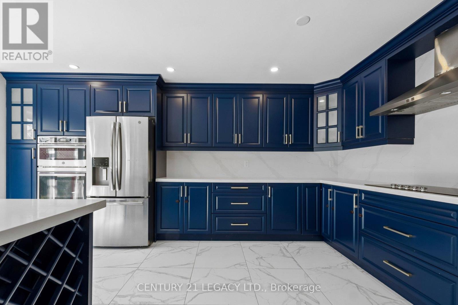 29 WOOLF CRESCENT, Ajax, Ontario