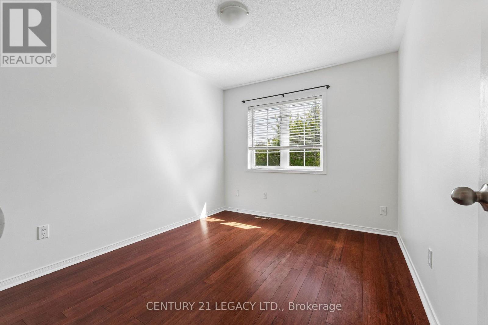 29 Woolf Crescent, Ajax, Ontario  L1S 7N5 - Photo 26 - E13153128