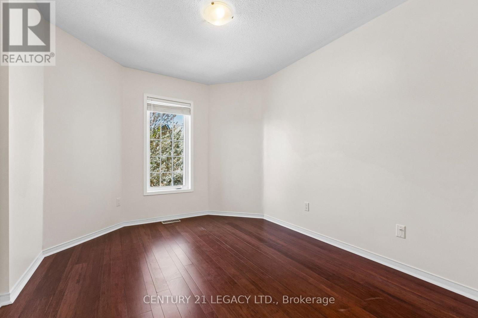 29 Woolf Crescent, Ajax, Ontario  L1S 7N5 - Photo 27 - E13153128
