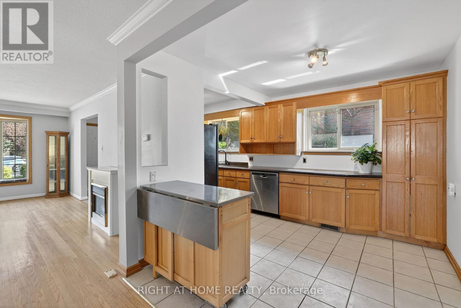 5 Fleance Drive, Markham, Ontario L3T 3J8 - Photo 16 - N13153096