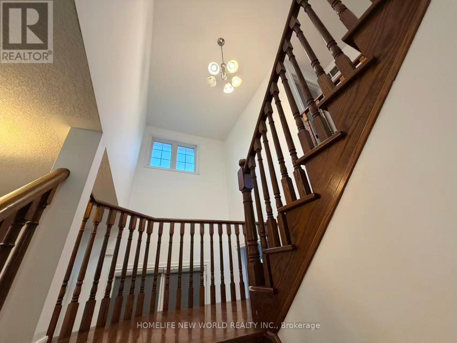 3370 Ravenshoe Road, Georgina, Ontario  L4P 3E9 - Photo 13 - N13153102
