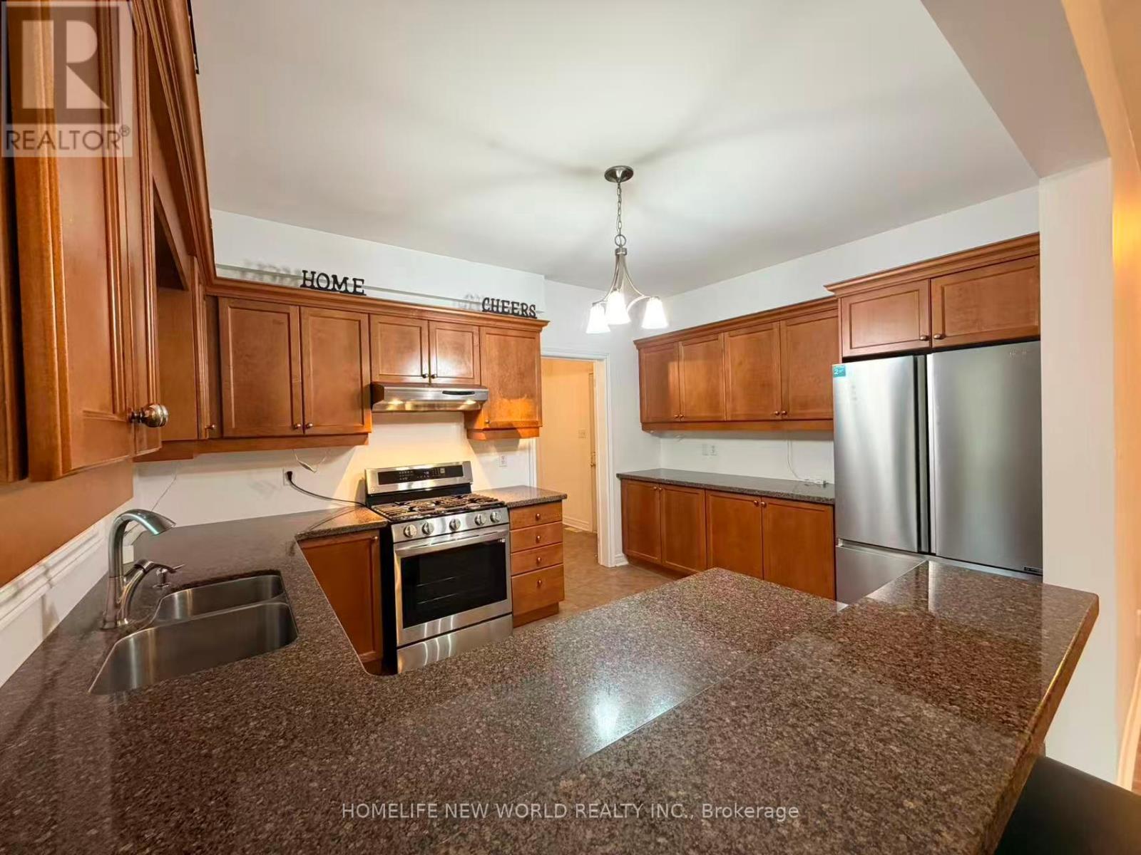 3370 Ravenshoe Road, Georgina, Ontario  L4P 3E9 - Photo 9 - N13153102