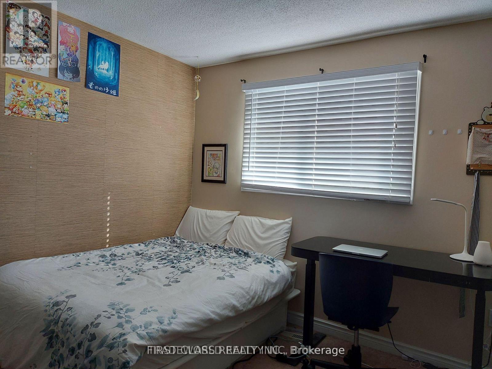 880 Leslie Valley Drive, Newmarket, Ontario  L3Y 7G9 - Photo 10 - N13153106