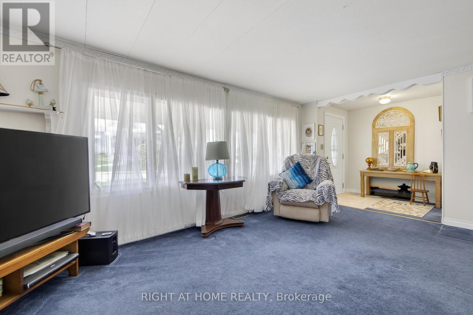 1 Mimosa Drive, Innisfil, Ontario L9S 1R2 - Photo 8 - N13153148