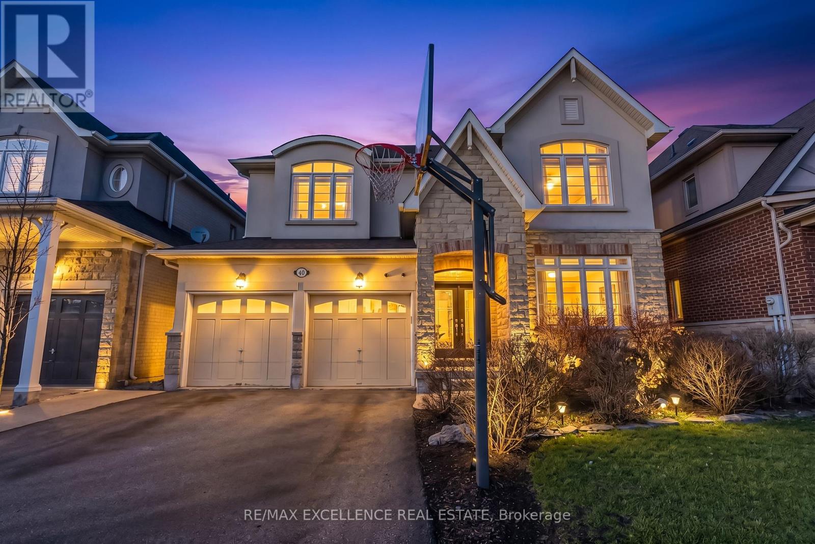 40 Imperial Lakes Drive, Brampton, Ontario  L6P 2V3 - Photo 2 - W13153088