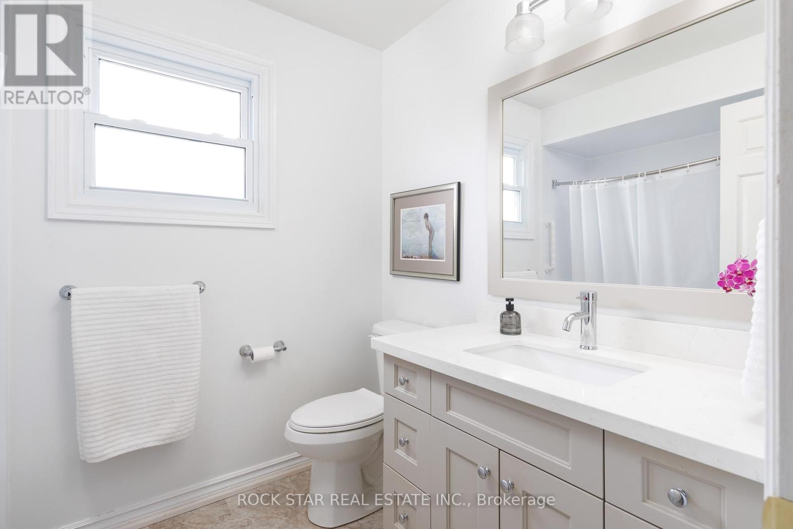 2174 Winchester Court, Burlington, Ontario L7P 3K7 - Photo 40 - W13153120