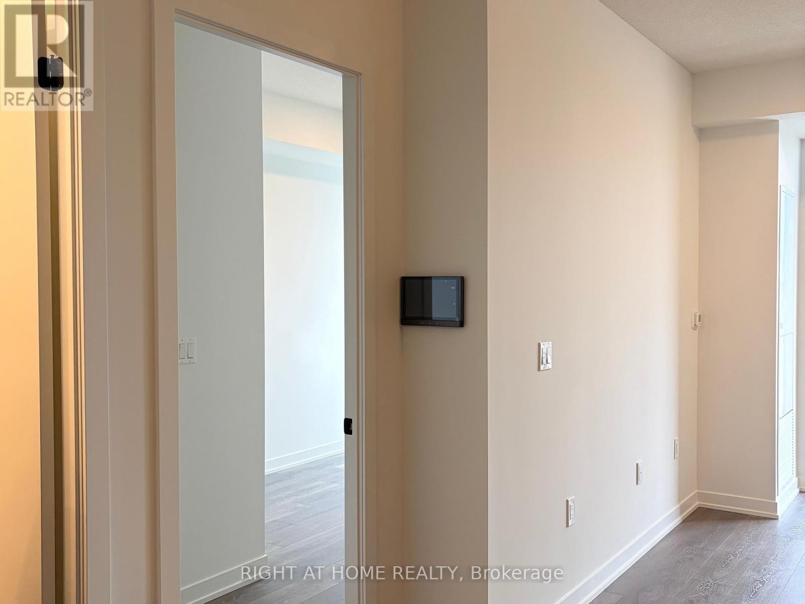 4878 Powers Common, Burlington, Ontario  L7M 2B4 - Photo 5 - W13153138