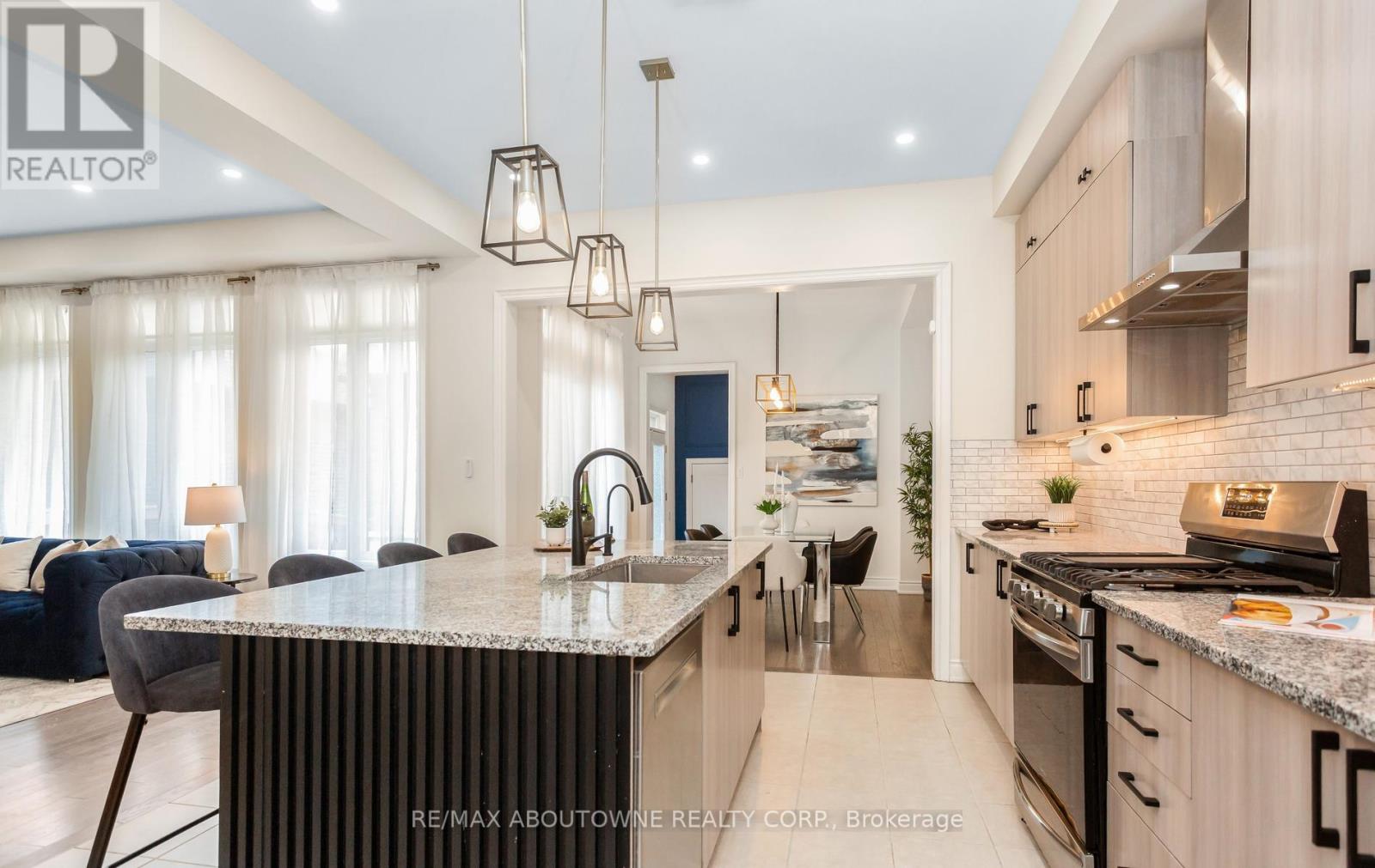 (Upper) - 3294 Millicent Avenue, Oakville, Ontario  L6H 0V9 - Photo 18 - W13153144