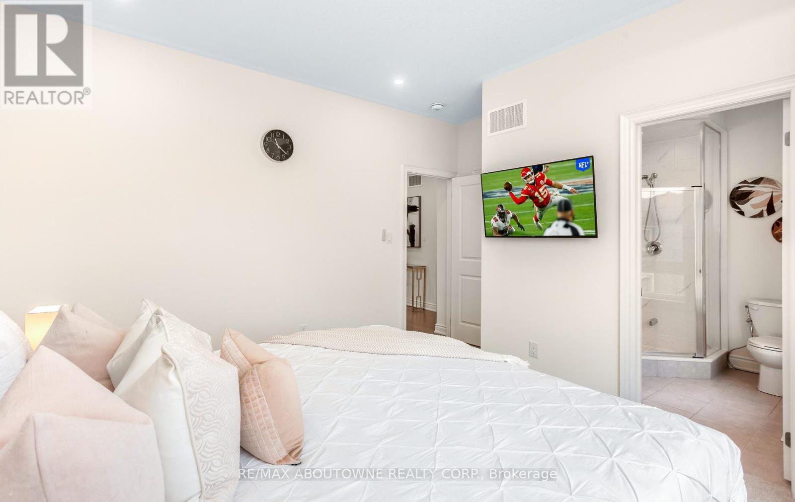 (Upper) - 3294 Millicent Avenue, Oakville, Ontario  L6H 0V9 - Photo 33 - W13153144