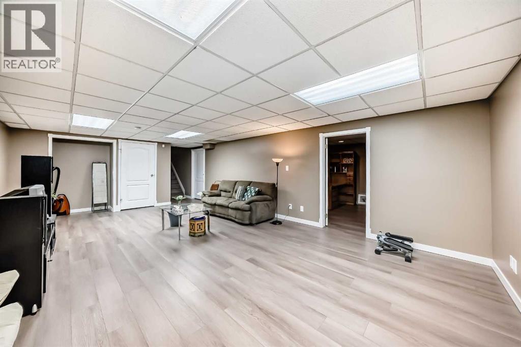 1220 73 Avenue SW, Calgary, Alberta  T2V 0S1 - Photo 29 - A2312774