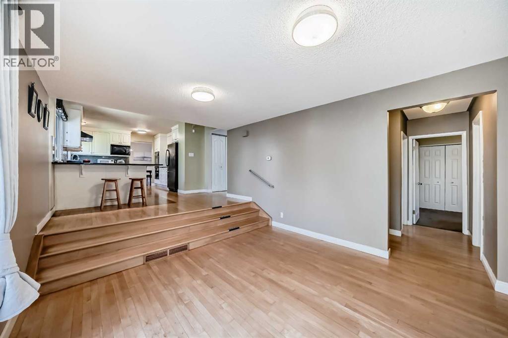 1220 73 Avenue SW, Calgary, Alberta  T2V 0S1 - Photo 18 - A2312774