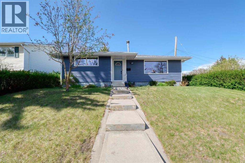 5940 Dalkeith Hill NW, Calgary, Alberta