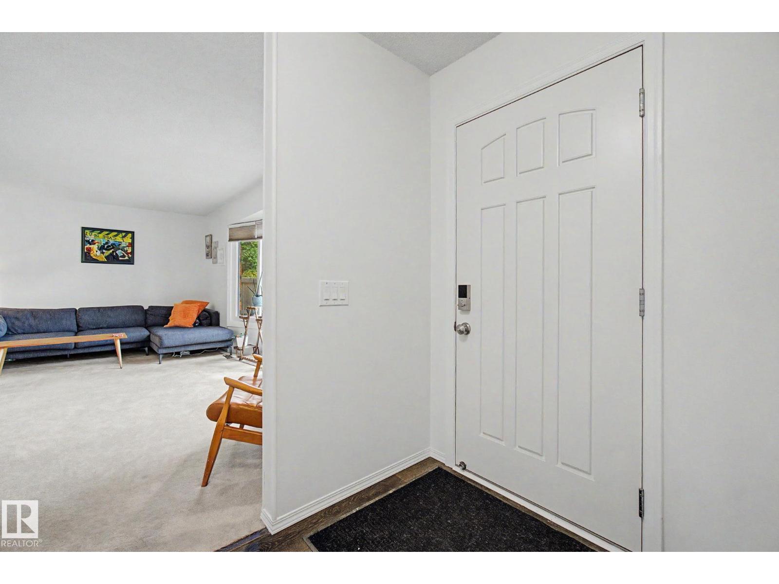 49 Main Bv, Sherwood Park, Alberta  T8A 3N3 - Photo 4 - E4488938