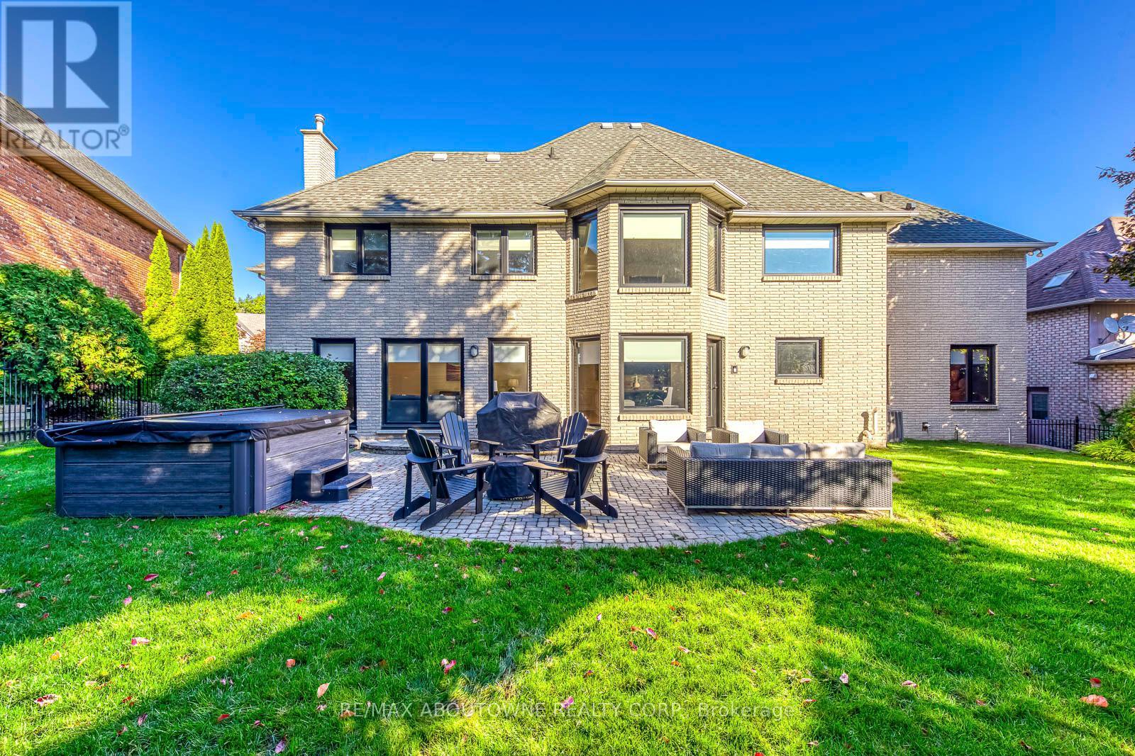 54 Deerview Avenue, Hamilton, Ontario  L9G 4R8 - Photo 48 - X13153090