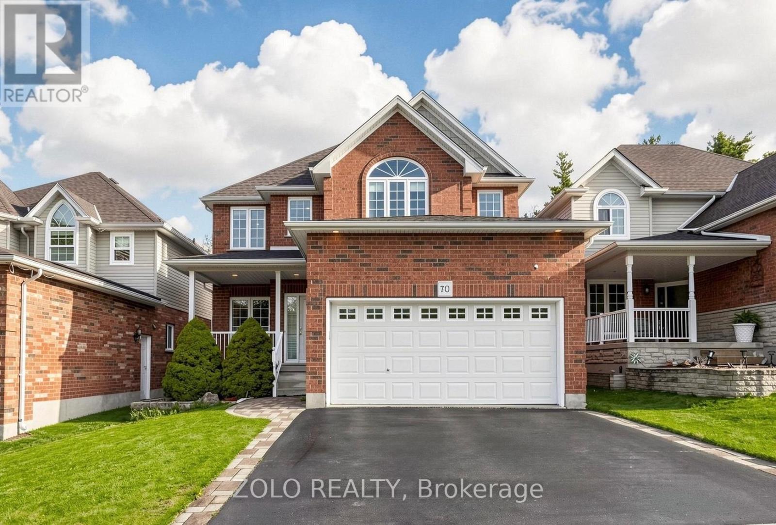 70 Doon Mills Drive, Kitchener, Ontario N2P 2S3 - Photo 2 - X13153116