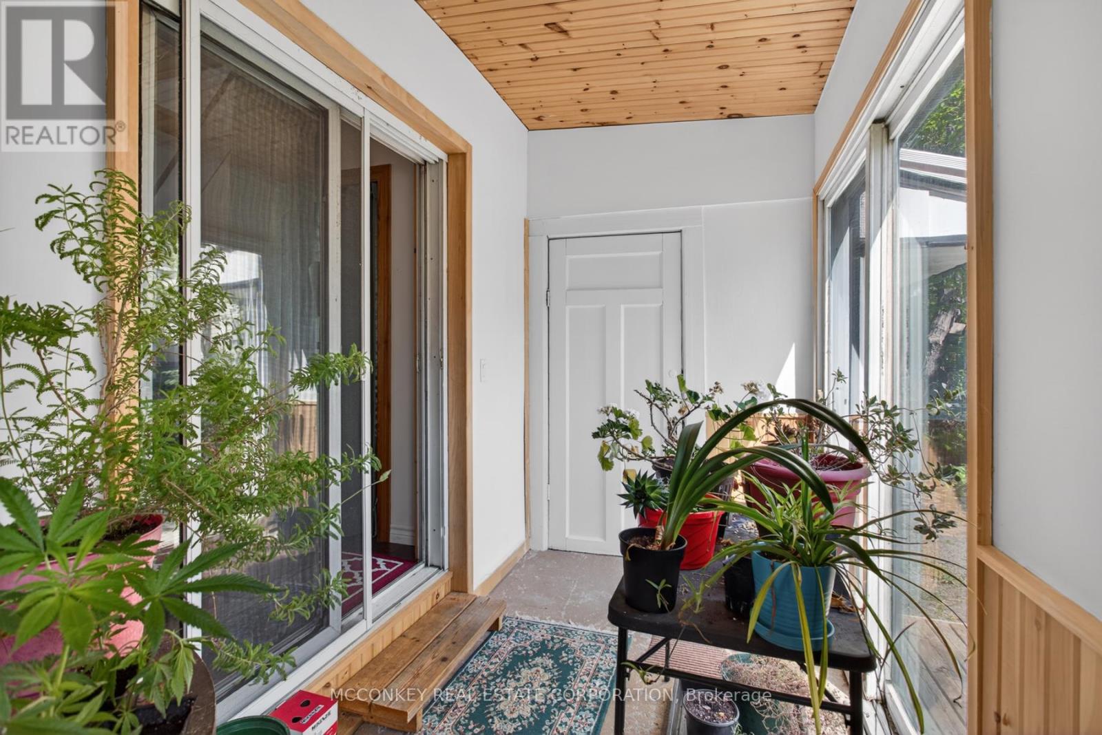 10 Regent Street, Selwyn, Ontario  K0L 2H0 - Photo 13 - X13149380