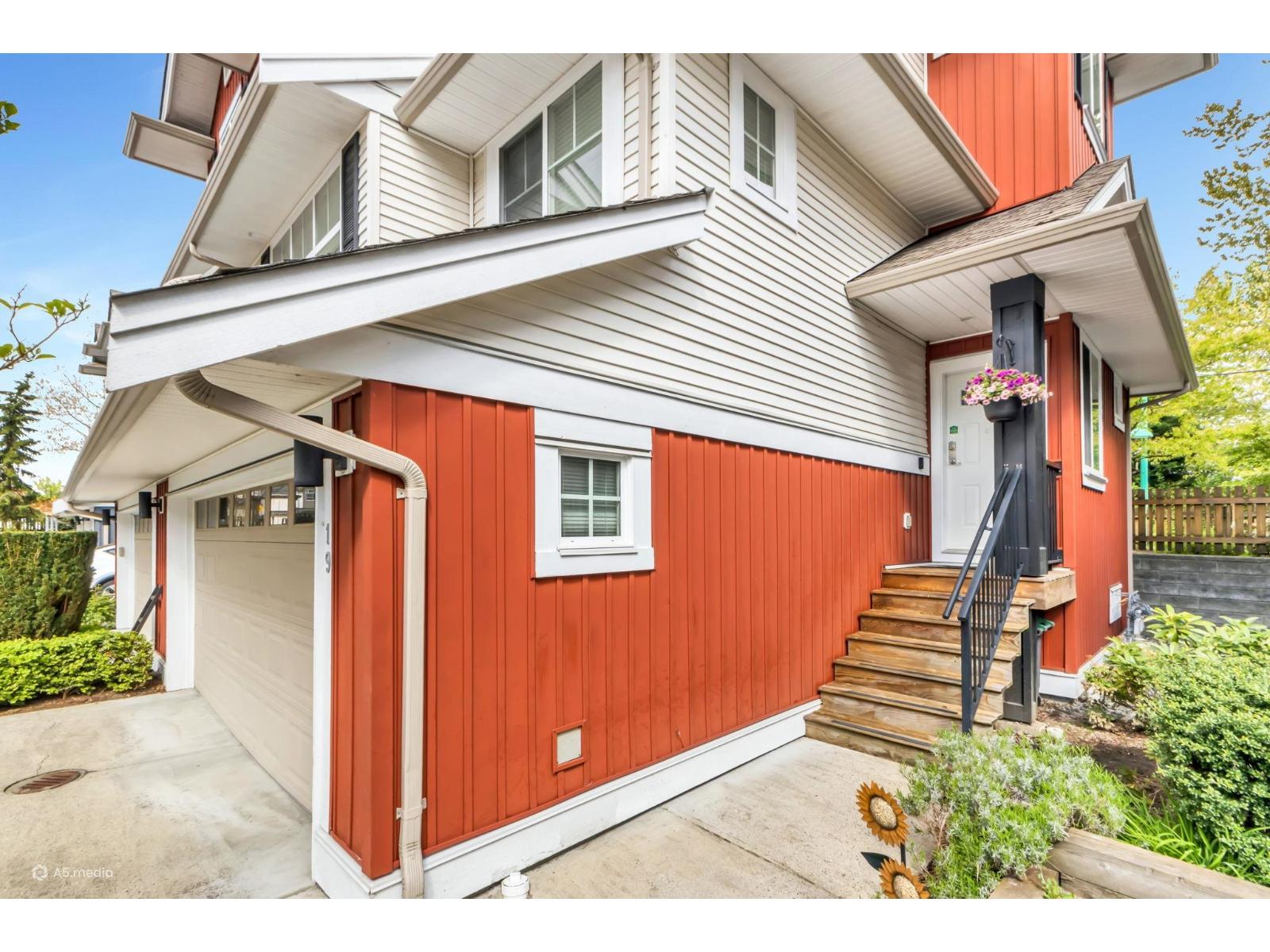 19 6956 193 Street, Surrey, British Columbia  V4N 6E7 - Photo 2 - R3125862
