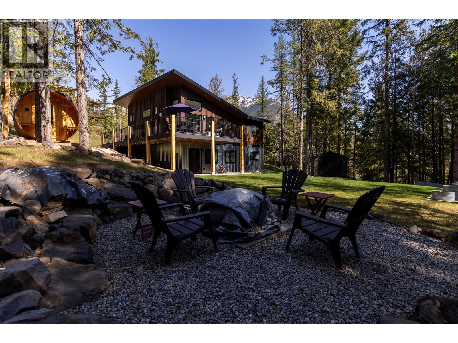 9 Lodge Trail Lane, Fernie, British Columbia  V0B 1M5 - Photo 5 - 10387506