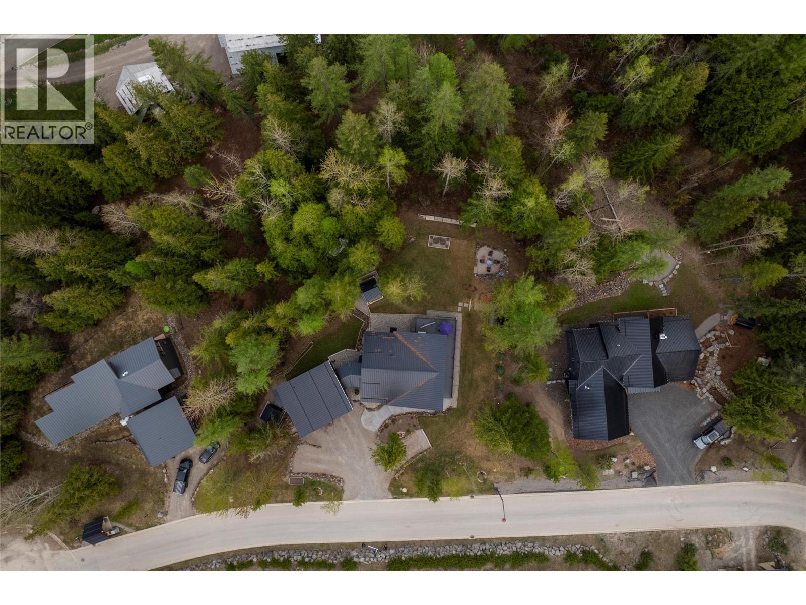 9 Lodge Trail Lane, Fernie, British Columbia  V0B 1M5 - Photo 63 - 10387506