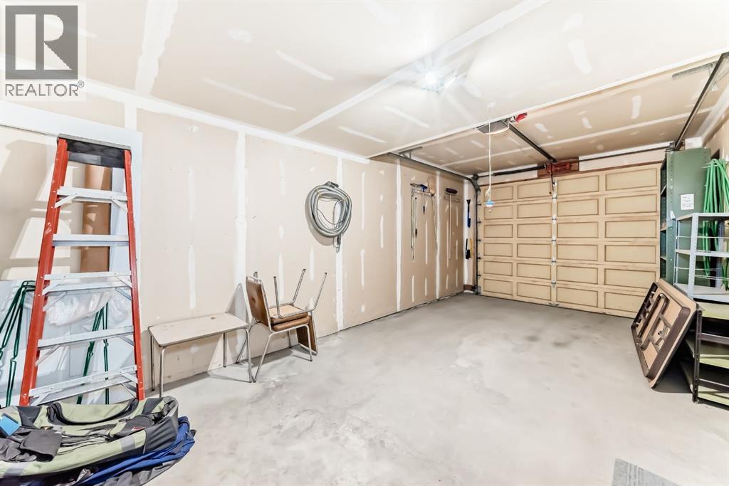 70 Kingsland Villas SW, Calgary, Alberta  T2V 5J9 - Photo 36 - A2312794