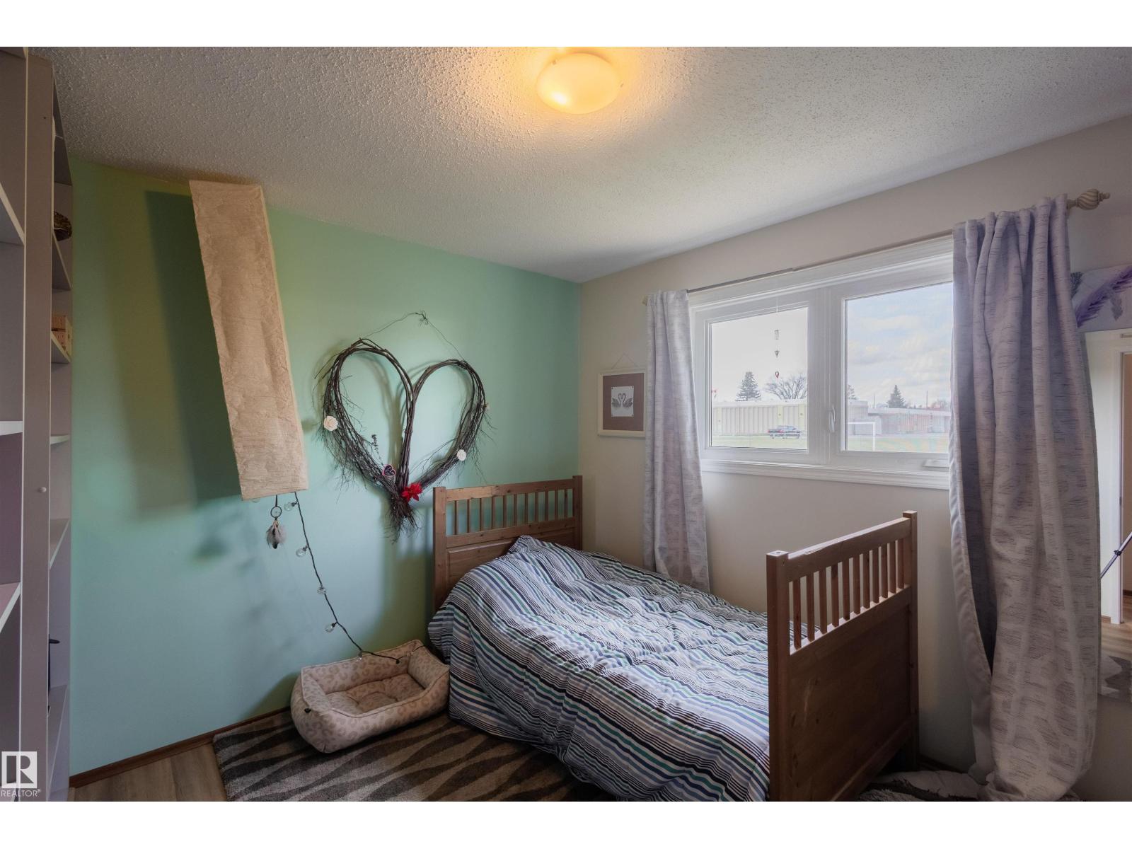 5931 138 Av Nw, Edmonton, Alberta  T5A 1E4 - Photo 11 - E4488939