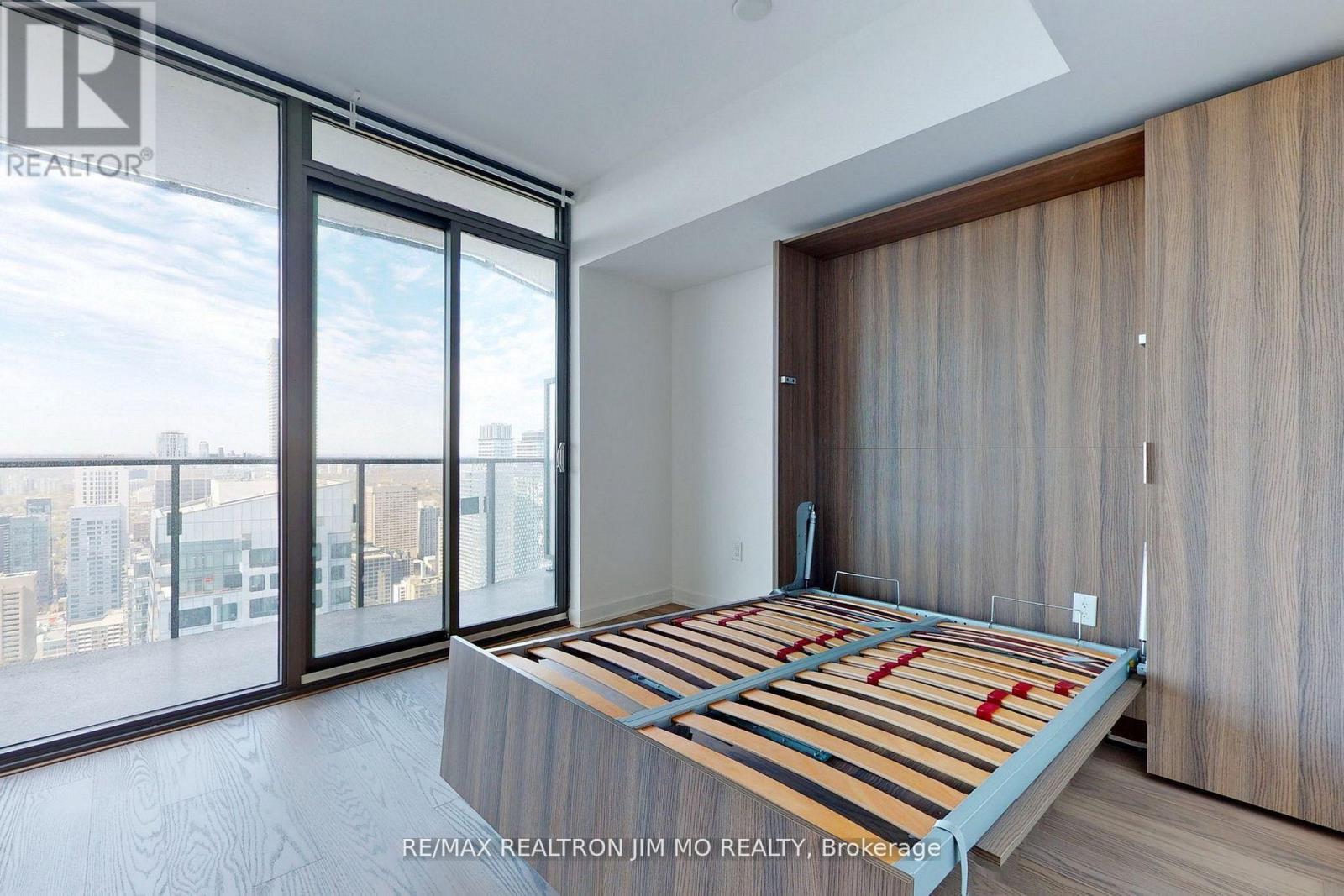5510 - 11 Wellesley Street W, Toronto, Ontario  M4Y 0G4 - Photo 20 - C13153166